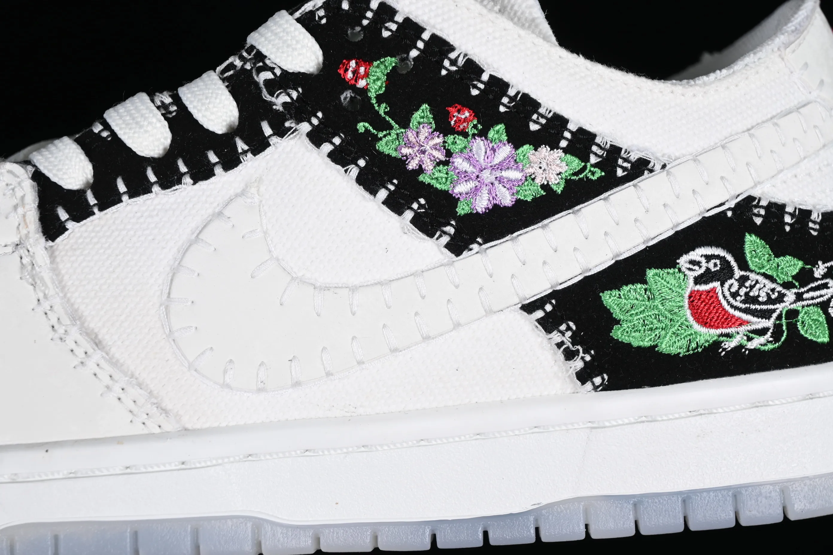All categories Nk SB Dunk series Nk SB Dunk Low low-top sneakers Nk SB Dunk Low "N7" floral embroidery SB low-top casual sneakers FD6951-300